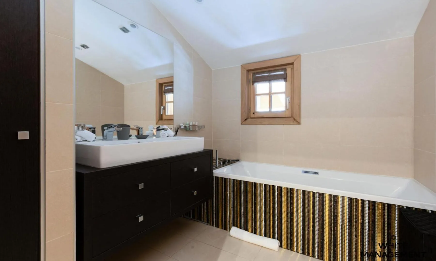 Chalet Licorne Des Neiges - Somptueux Chalet Sur Les Hauteurs Du Belvedere Mae-3934 Courchevel